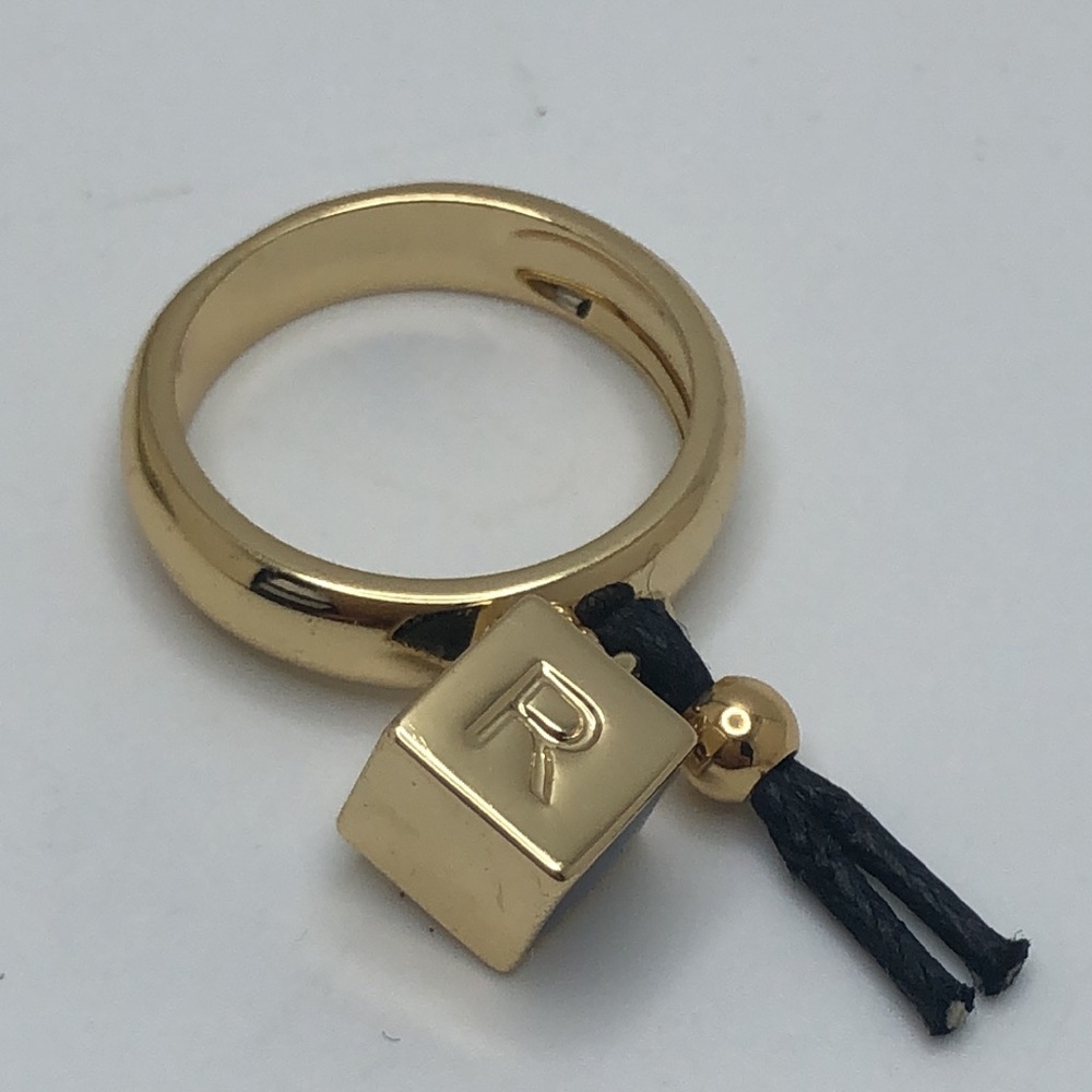 Cute Gold Tone Ring with “R”Charm Size 6.5